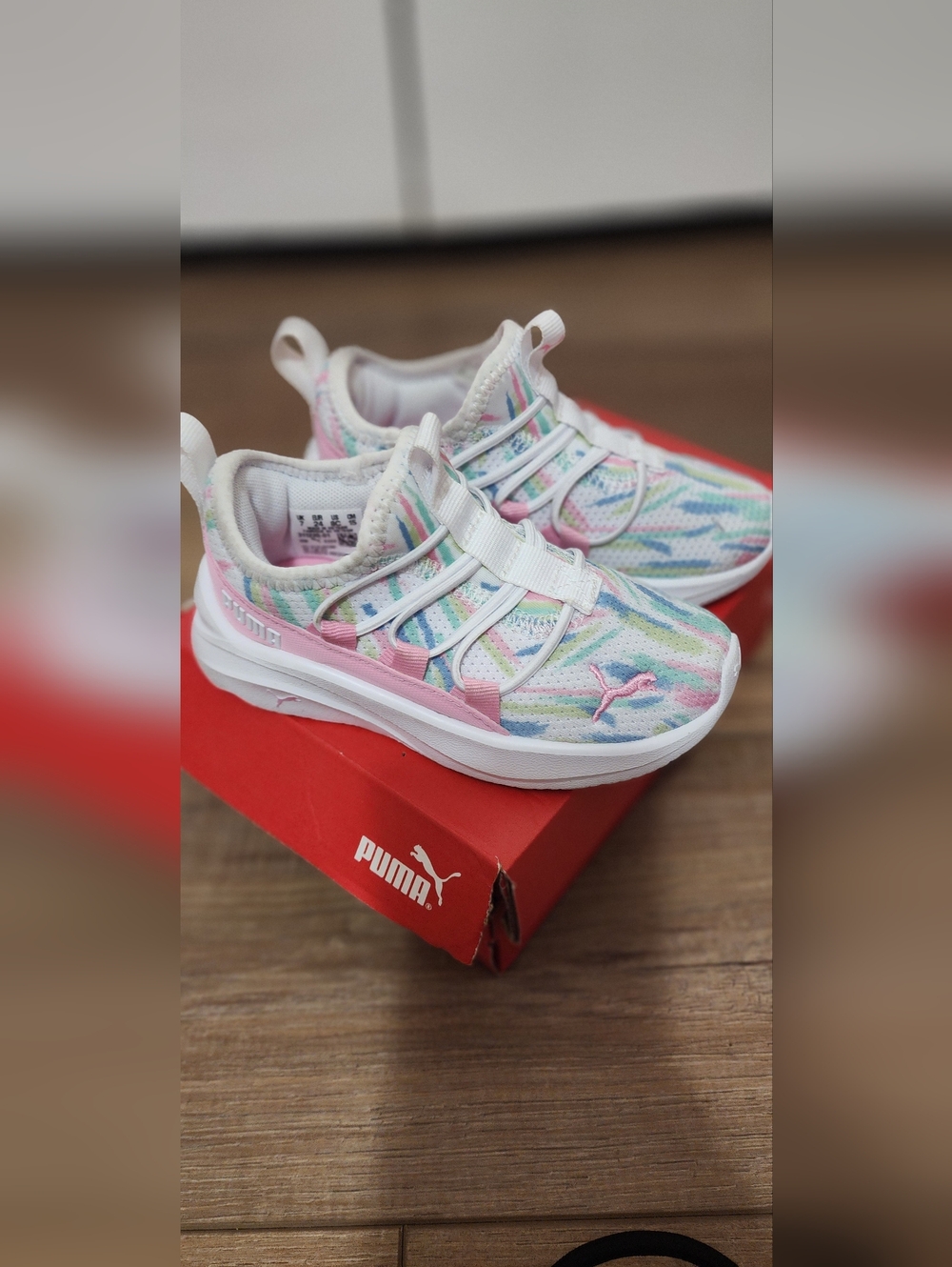 Puma Toddler Girl Sneakers One4All Size 8 New in Box - Picture 3 of 13